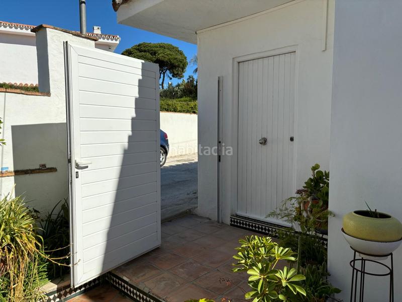 Foto 51894b59-406f-4b93-ad4c-ce9a15e25467. Chalet avec chauffage parking dans Costabella Marbella