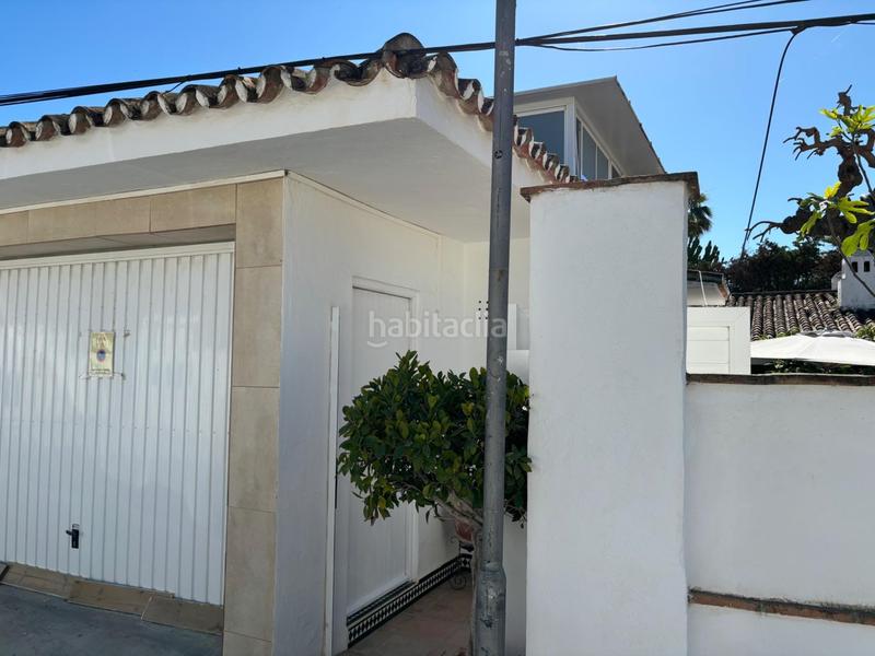 Foto 9a553618-c180-4fe3-8d4f-879c7806019d. Chalet avec chauffage parking dans Costabella Marbella
