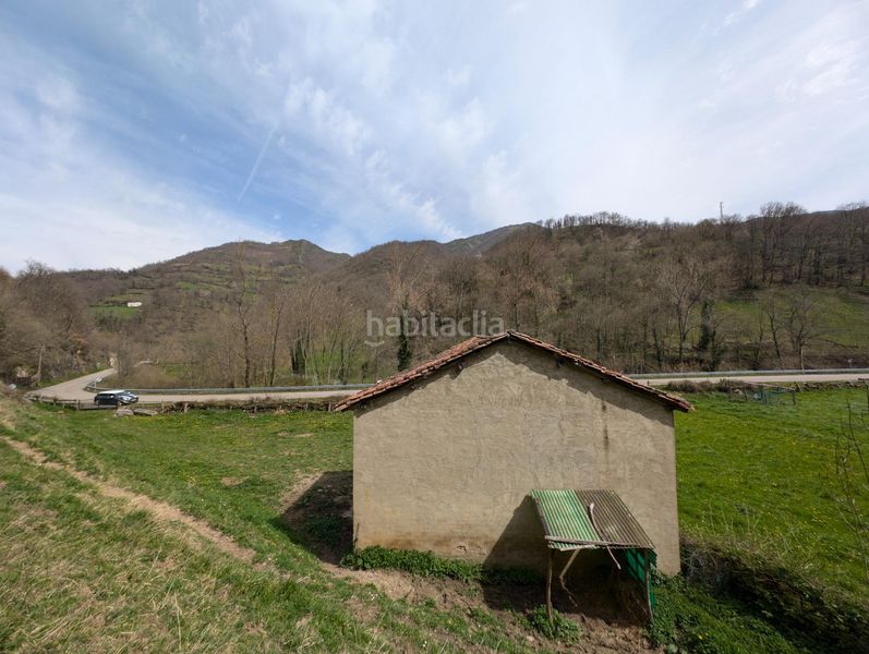 Foto fb1b41e3-5865-448e-8580-8ecb68f110f3. Casa a carretera casomera 114 a Aller