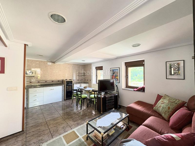 Foto b4117925-21cd-4395-95ac-f572b3d4ef24. Casa amb calefacció a Aller