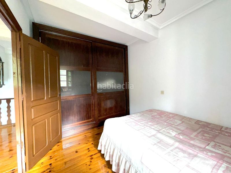 Foto bf771d3f-a56e-4dd3-a2b6-d176662f66d0. Casa amb calefacció a Aller
