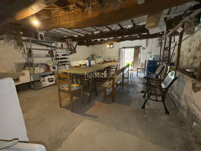 Foto d7e71517-1942-4106-bf2d-15c85c4de412. Casa amb calefacció a Aller