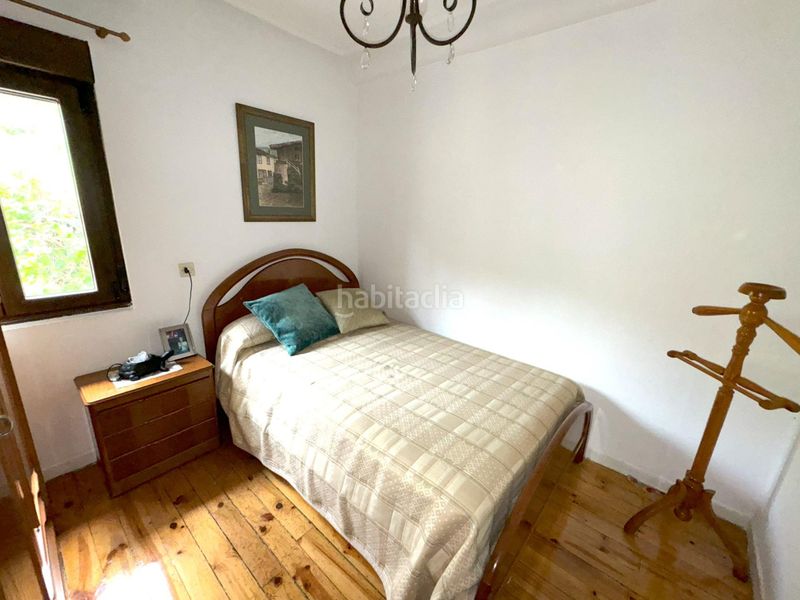 Foto f62032e6-38e2-4cc9-9093-b2a8fbd48389. Casa amb calefacció a Aller