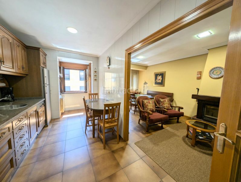 Foto 52b4d061-d3ad-41ab-9a32-8ba2a890ef2d. Xalet amb aparcament a Aller