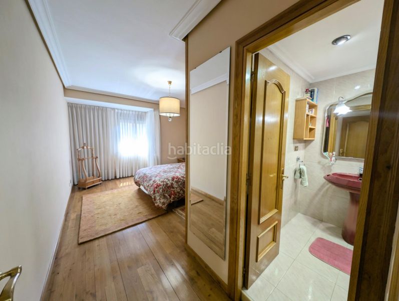 Foto 63ebcee4-a844-4ba9-adf6-46a83561f7cd. Xalet amb aparcament a Aller