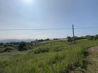 Terrain résidentiel à Lugar ESCAMPLERO