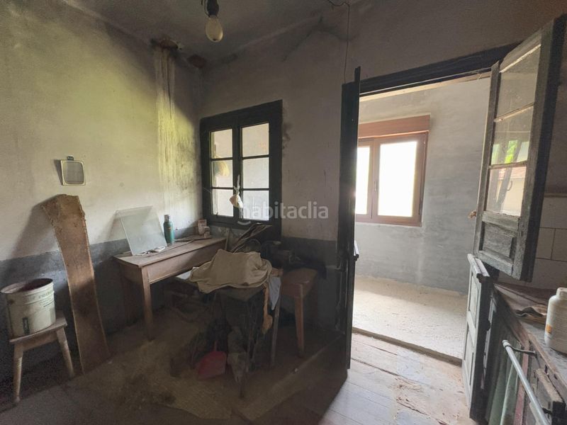 Foto 0bcffa82-aad4-4473-abd1-dab8dc124b0d. Xalet amb aparcament a Aller