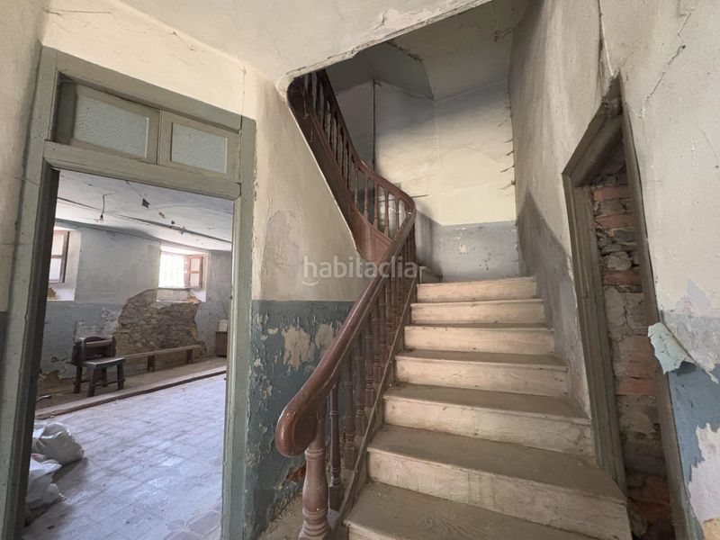 Foto 3c4b8aff-ba2b-4f65-a502-5afb7742574a. Xalet amb aparcament a Aller