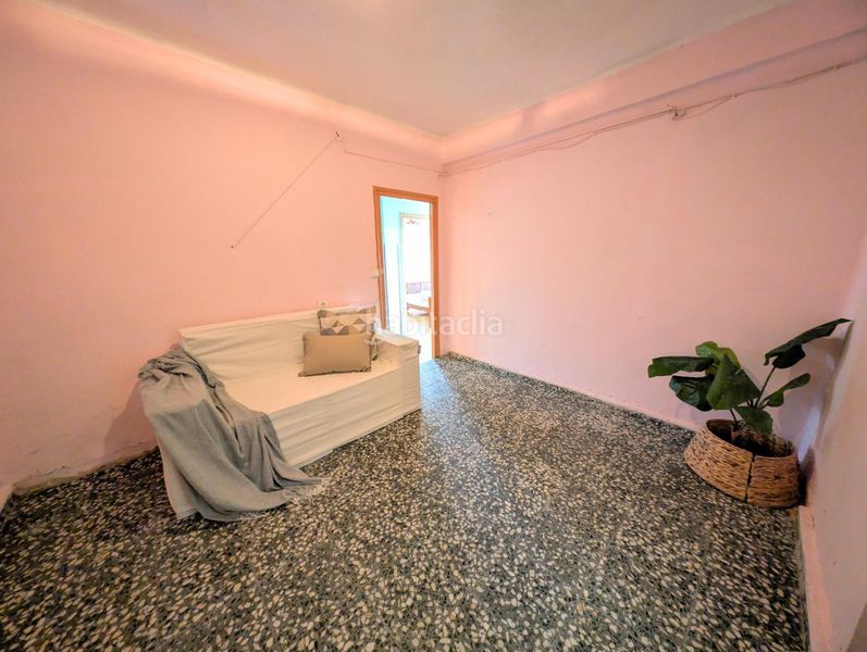 Foto 1b8d9a23-bc40-4682-9e12-0f5cfb529713. Casa amb aparcament a Tineo