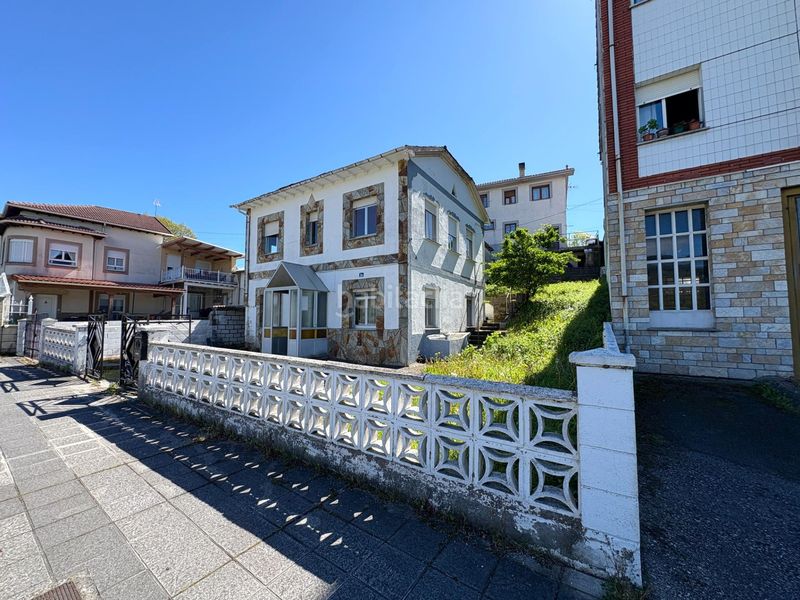 Foto 2dce3380-2b84-4838-9b9f-09c6e4fd31f7. Casa amb aparcament a Tineo