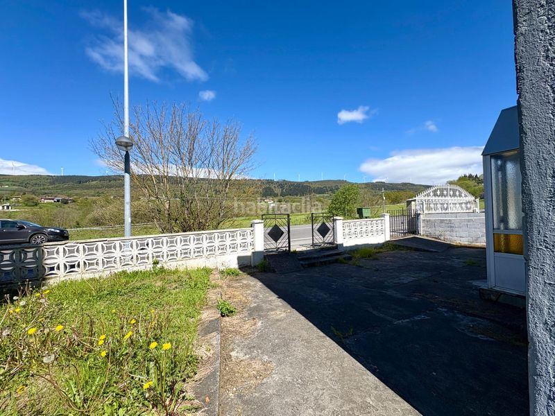 Foto a52146e5-bde5-4e66-a8f7-3e0352f00ac3. Casa amb aparcament a Tineo