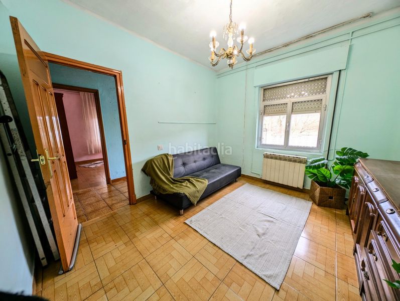 Foto ce64ed45-a14f-47b7-bb2f-871556985e5b. Casa amb aparcament a Tineo