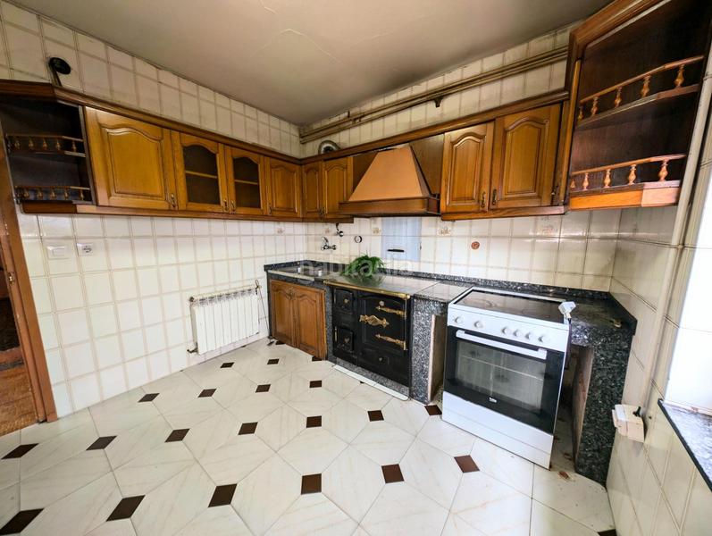 Foto cee86011-c2a9-4770-a312-7671e3a35e89. Casa  chalet en Tineo