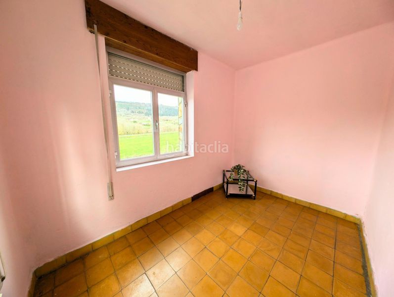 Foto dbc83288-8179-421f-8f2a-27f27bd90e43. Casa amb aparcament a Tineo