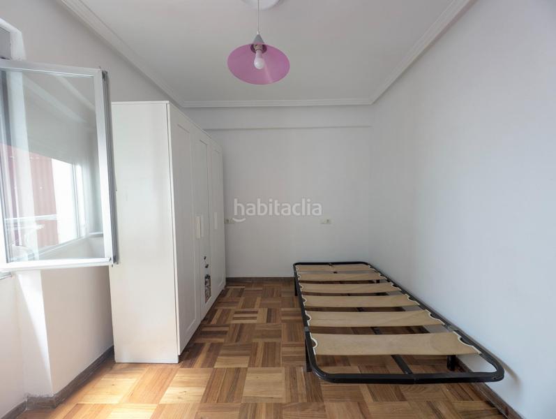 Foto 07b948fd-ea32-4213-a893-a7f0e645ced5. Appartamento in calle juan ramón jiménez 1 in Masip Oviedo