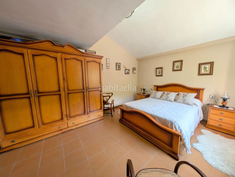 Foto db83fffe-454a-4ff9-b32b-0724e8e1ea22. Xalet amb aparcament a Aller