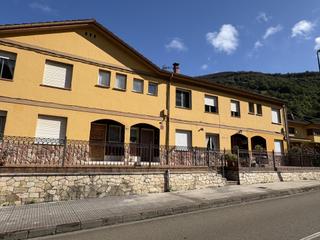 Maison jumelée à Polea, la-cabañaquinta 31. Oportunidad única en nembra, aller adosado reformado, listo para