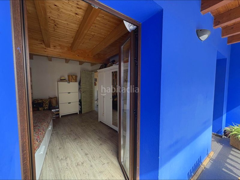 Foto 215cb1a5-b636-4b3f-8514-d5b516eb02d3. Edifici a la pola Siero Siero