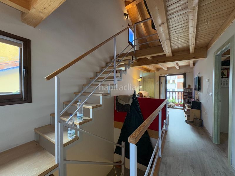 Foto 6b74e92c-3bf6-46ed-b3e6-6ce9b7cda9ff. Edifici a la pola Siero Siero
