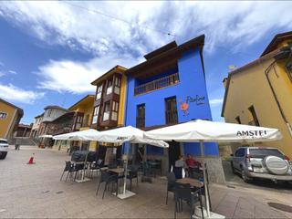 Edifici  Plaza campes les. Edificio reformado en pleno centro de pola de siero restaurante