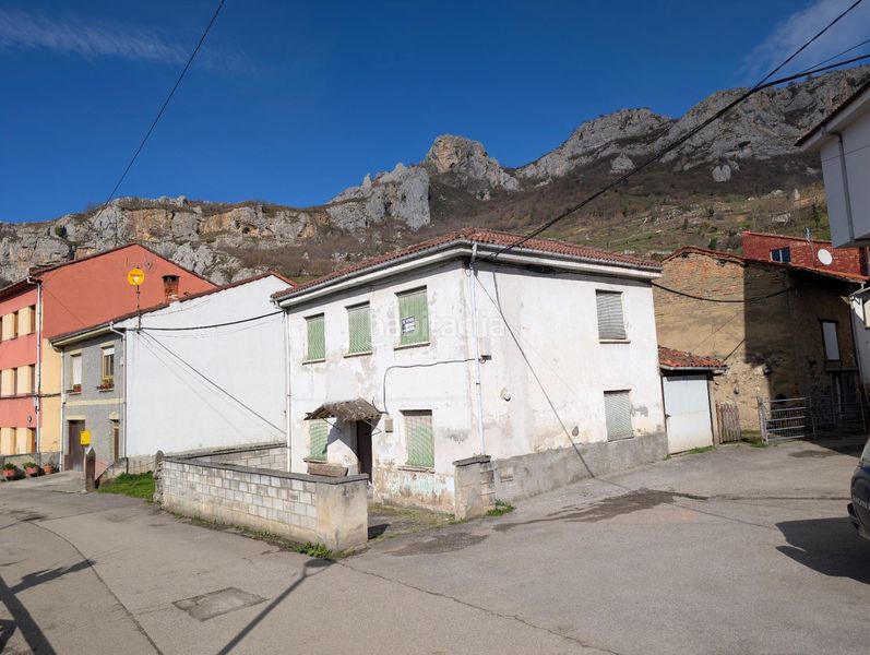 Foto 1fe30623-8b8c-4c9e-9ed3-fb489adbdd72. Xalet a pelugano 0 a Aller