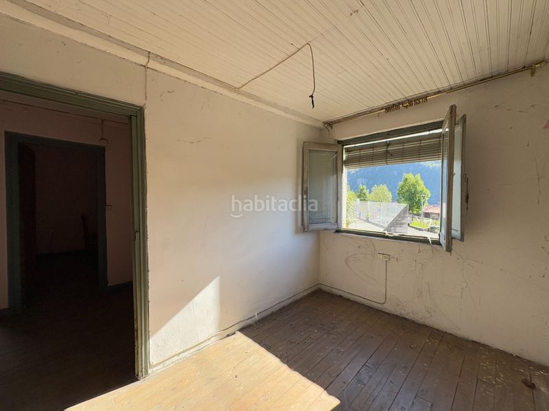 Foto 2fe411a7-88e1-49cd-90f3-ad3329d5a131. Xalet a pelugano 0 a Aller