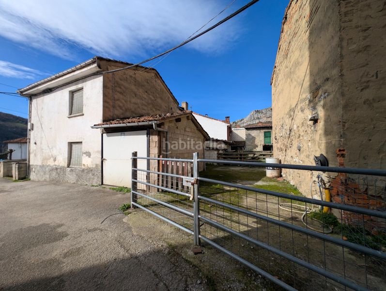 Foto 9b60e0ac-ce7b-4e76-a560-4c0513d03590. Xalet a pelugano 0 a Aller