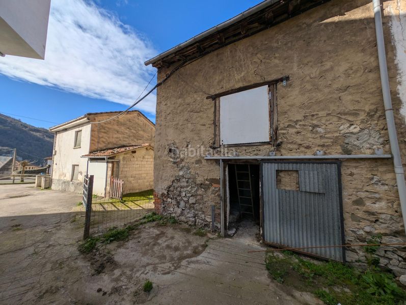 Foto 1f55e79a-5ab0-4048-b3cc-60ef7fe67c6e. Xalet a pelugano 0 a Aller