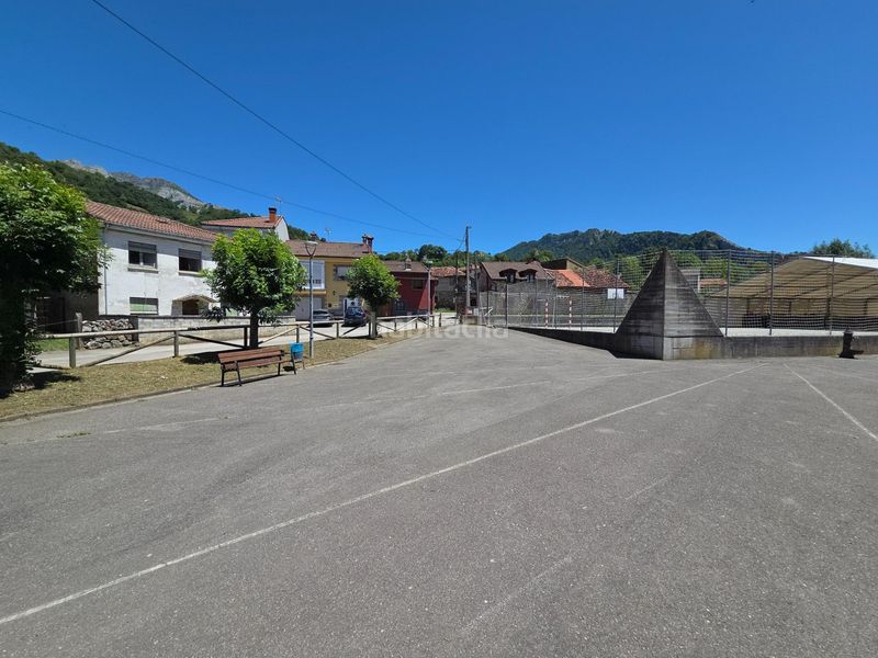 Foto ec36c509-1e98-4169-b6ec-6c3b99cb2c6c. Xalet a pelugano 0 a Aller