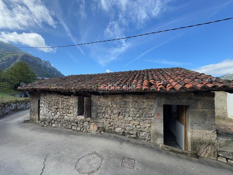 Foto 764f957e-d79a-4adf-b8f6-3cc152bfdc76. Casa a schiera in serandi 2 in Proaza