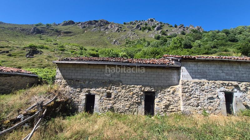 Foto 46278d4e-9b24-4267-a259-31cd16a97db3. Casa a Aller