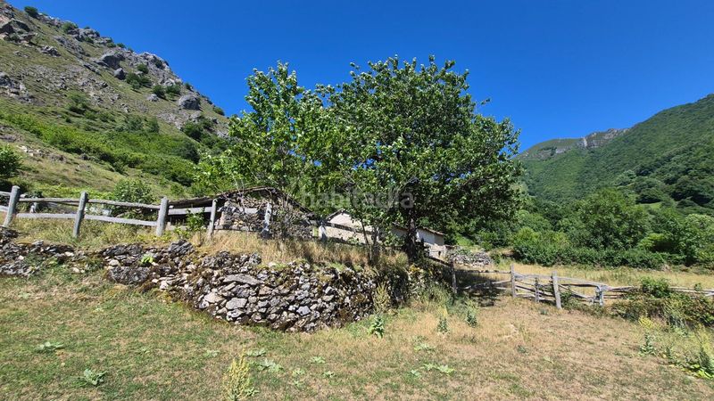 Foto f469d34d-c647-4942-b07e-721f9388c06d. Casa a Aller