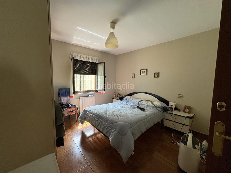 Foto 464d6bbc-6f4d-4557-965f-48f60b9e6cf3. Edifici a felechosa arriba 4 a Aller