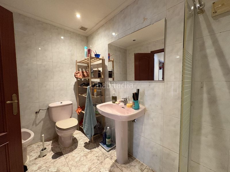 Foto 60af4dfc-e6f1-4bf4-a812-d866b0dfe7e9. Edifici a Aller