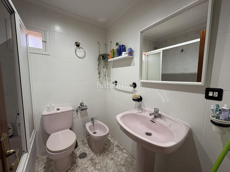 Foto c2d028b8-9844-4edc-911a-9d0dfacb501c. Edifici a Aller