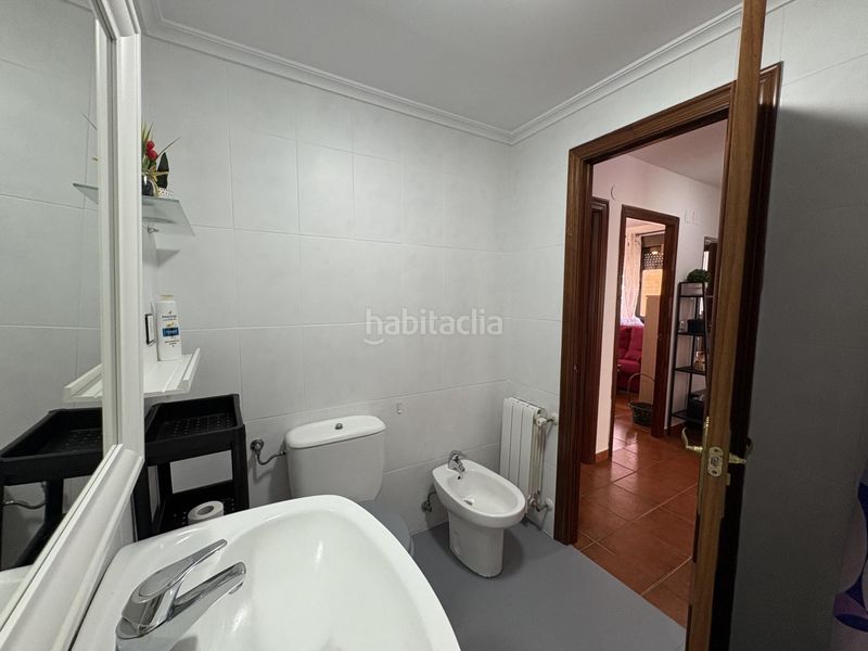 Foto e0bae654-6c5d-4e74-9c35-7bca686d2e7a. Edifici a Aller