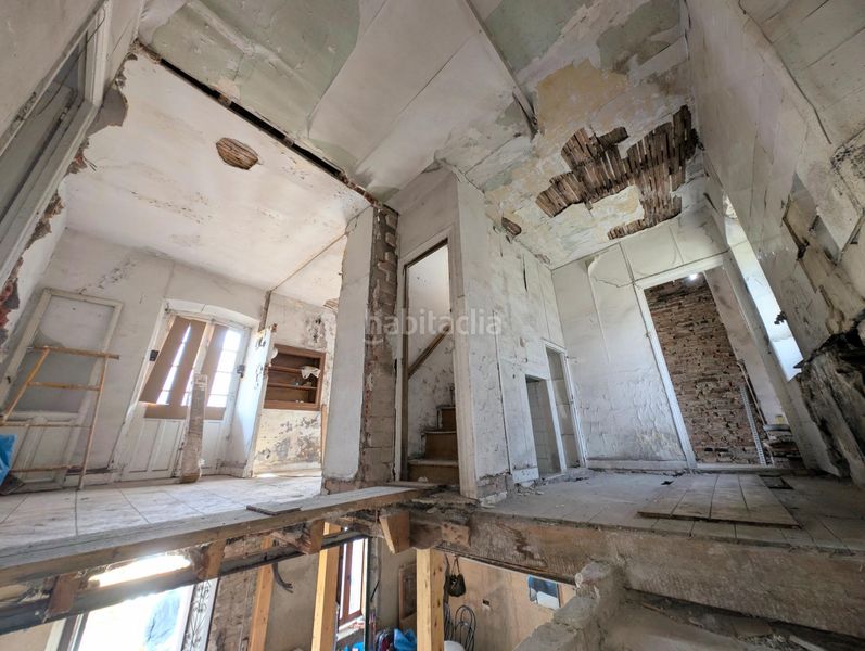 Foto 369ea990-2562-4fae-8a79-959a1cf35887. Xalet amb aparcament a Santa Marina - Polígono Mieres