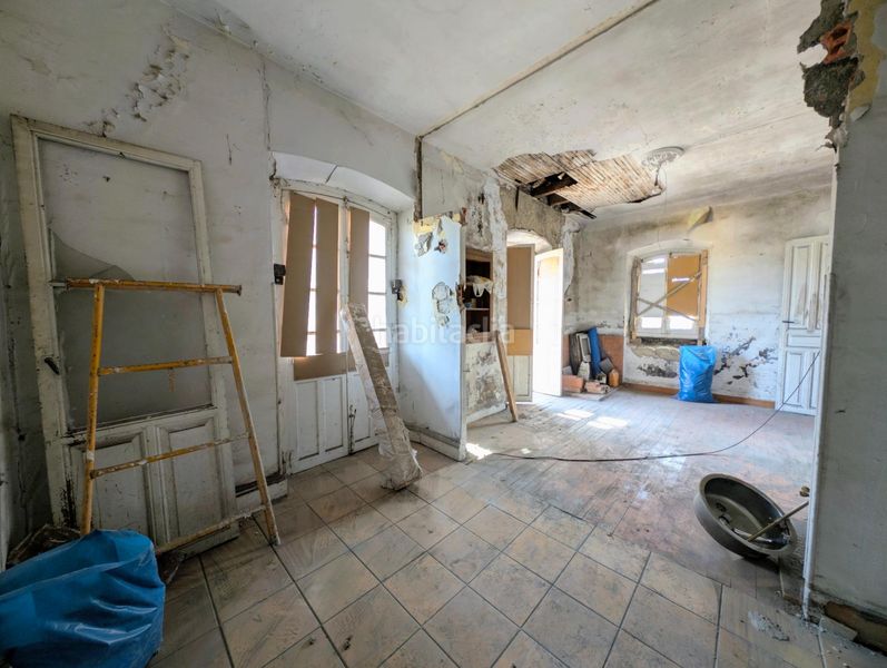 Foto 777c5f88-9227-4f82-89db-7c8dff2282fd. Xalet amb aparcament a Santa Marina - Polígono Mieres