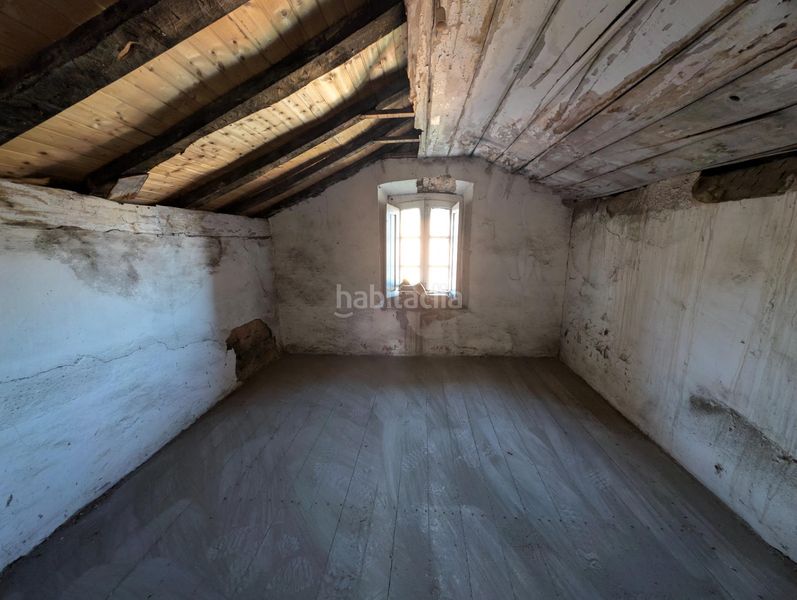 Foto 8e87157d-12b5-4c27-90c4-6fb94deae5ea. Xalet amb aparcament a Santa Marina - Polígono Mieres