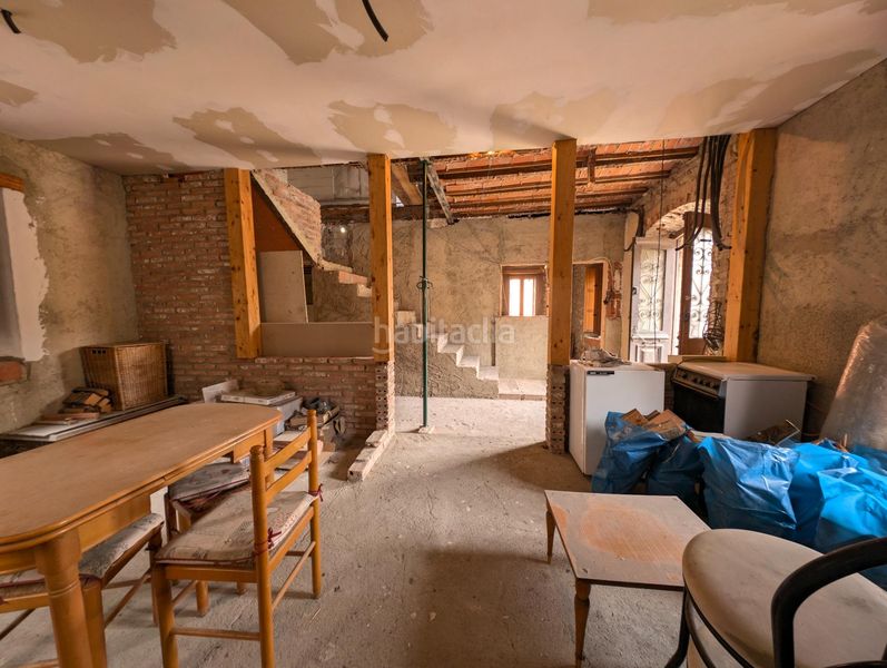 Foto b804847f-4335-4319-8ec2-23de65c338b1. Xalet amb aparcament a Santa Marina - Polígono Mieres