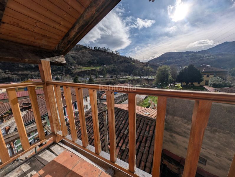 Foto db32e3d8-1534-4f72-af12-8c982ef6d866. Chalet mit parking in Santa Marina - Polígono Mieres