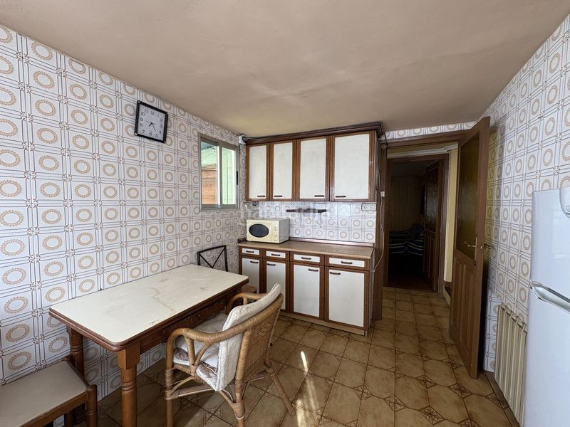 Foto 18e45564-102a-49a1-8ea4-a1a00a7476bf. Chalet en acebedo 1 casa independiente con panera tradicional y parcela privada en acebedo en Salas