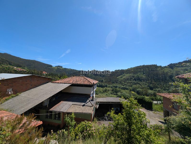Foto ed8296a4-0dd1-4bcb-9c66-e017f3727f8c. Chalet en acebedo 1 casa independiente con panera tradicional y parcela privada en acebedo en Salas