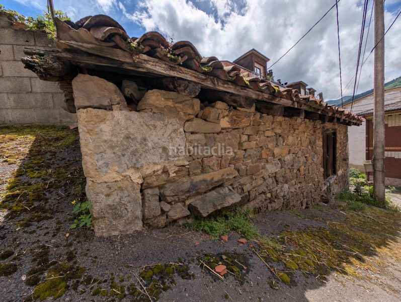 Foto a63804ba-bf2e-4dfa-ab1c-4546151c2c6f. Xalet a Aller