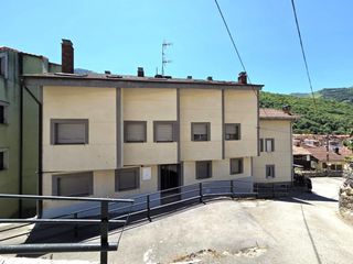 Apartament  Felechosa arriba. Piso en felechosa a estrenar