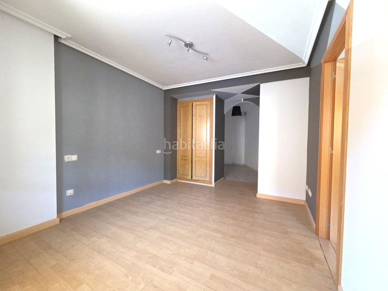 Foto 1e631d68-42a1-4b61-97d8-34ec75201fcf. Apartament amb calefacció a Aller