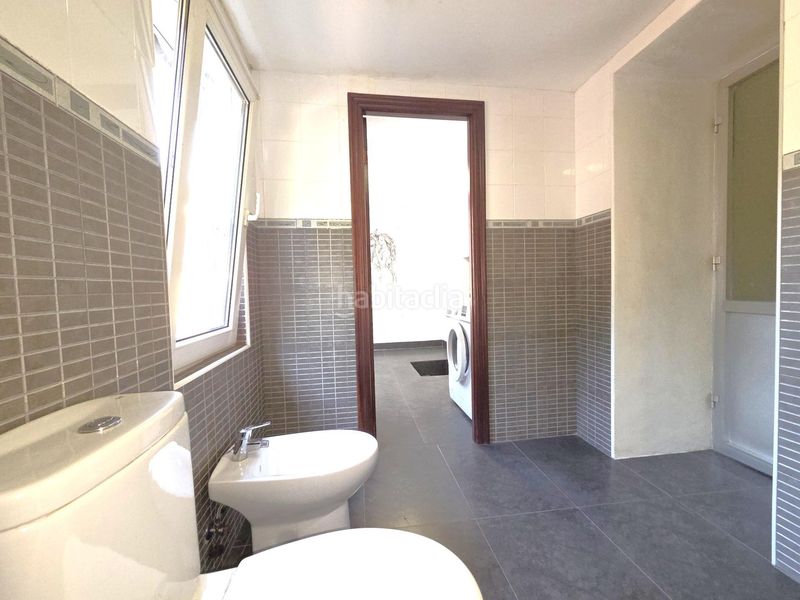 Foto 4554432c-cc11-4803-8c76-e57e4f041845. Casa amb calefacció aparcament a Aller