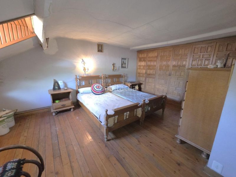 Foto 751398c0-34c0-42c5-8897-e8f8ab1b974d. Dachwohnung in Teverga