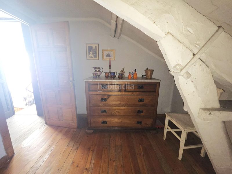 Foto bf722c27-b8a9-4ced-bdcd-ce547f5a3c8a. Dachwohnung in Teverga