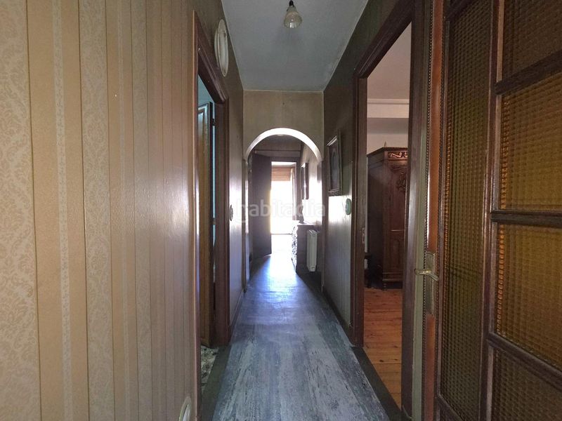 Foto ce1694b7-1e20-4ff0-95bd-8bd176e6a129. Dachwohnung in Teverga